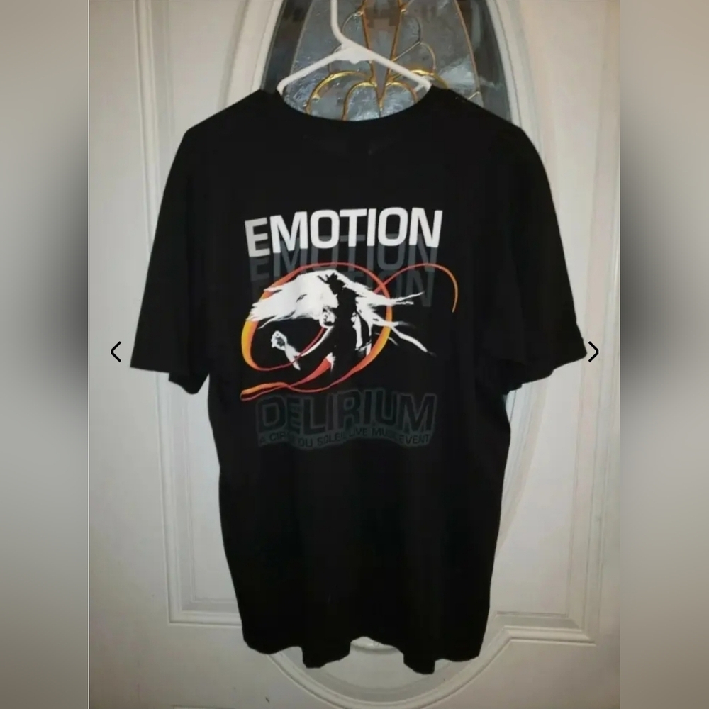 EUC LG Authentic Delirium Emotion Cirque Du Soleil Live Event Adult Blk T-Shirt